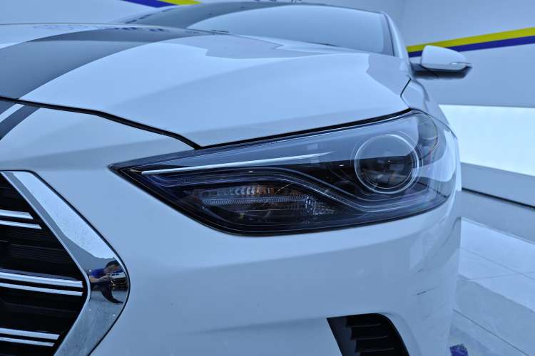 Used Hyundai Elantra 2019 1.4T Dual-Clutch Xuan Dong · Dynamic Model
