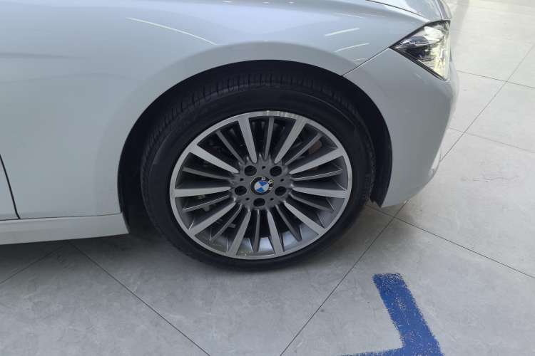 Used BMW 3 Series 2019 320Li Fashion Model
