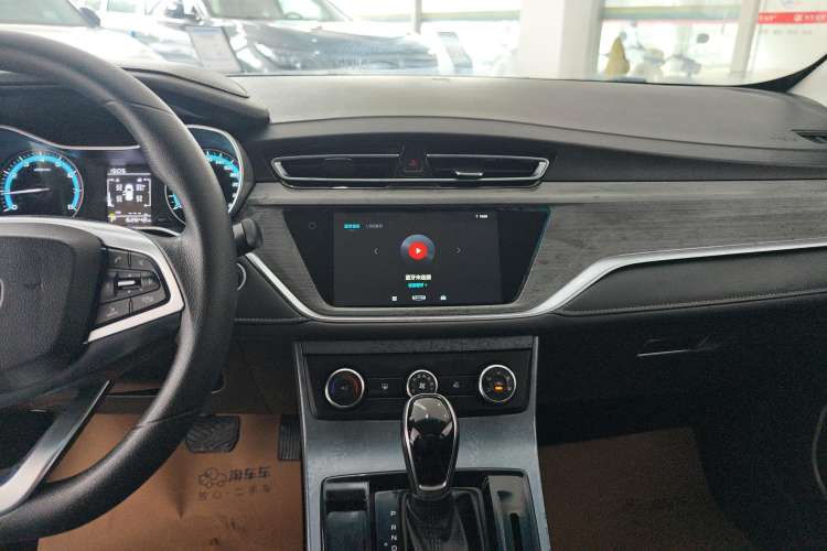 TDK.VehicleDetails.img