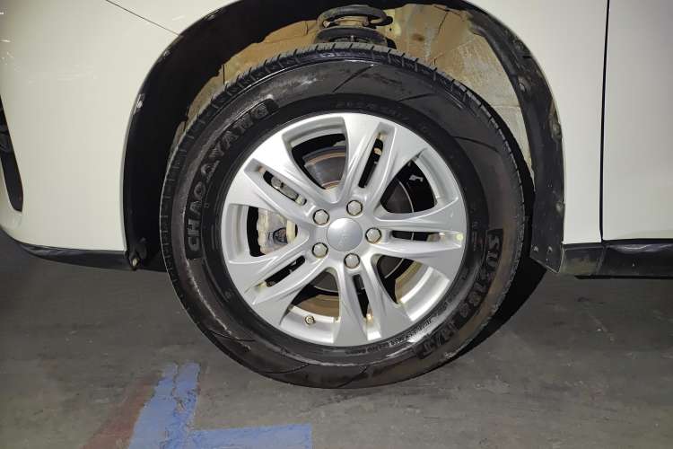 Used Haval M6 2019 1.5T DCT Two-Wheel Drive Elite Version China VI Standard
