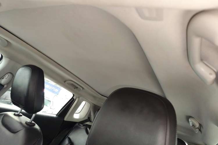 Used  Compass 2017 200T Automatic Family Edition
