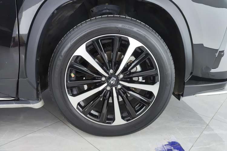 Used Toyota Crown Land Cruiser 2022 2.5L HEV Four-Wheel Drive Flagship Edition
