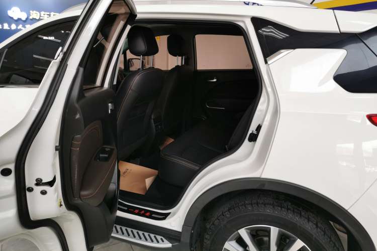 Used GAC Trumpchi GS3 2019 235T Automatic Elite Edition
