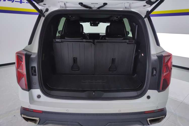 Used GAC Trumpchi GS8 2022 Flagship Series 2.0 TGDI Four-Wheel Drive Luxury Smart Connectivity Version (6 Seats)
