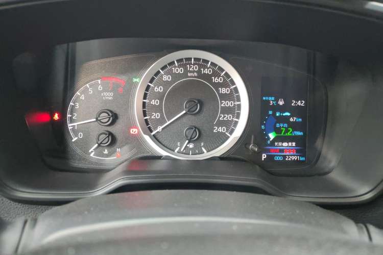 Used Toyota Levin 2023 185T CVT Luxury Edition
