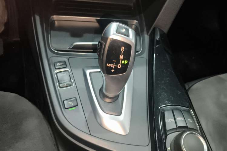 Used BMW 3 Series 2017 320Li Fashion Model
