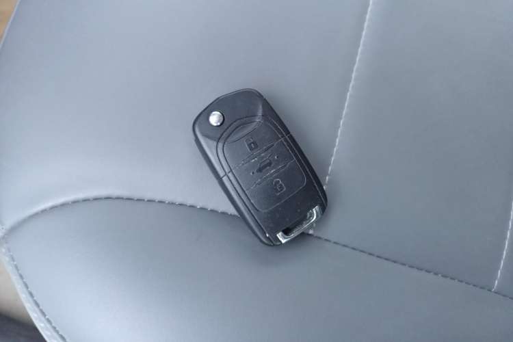 Used Wuling Hongguang 2021 1.5L Revised S Standard Version with Electric Power Steering LAR
