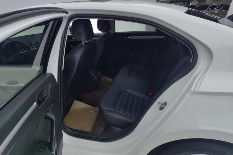 Used Volkswagen Lamando 2021 Revised Version 280TSI DSG Comfort Edition
