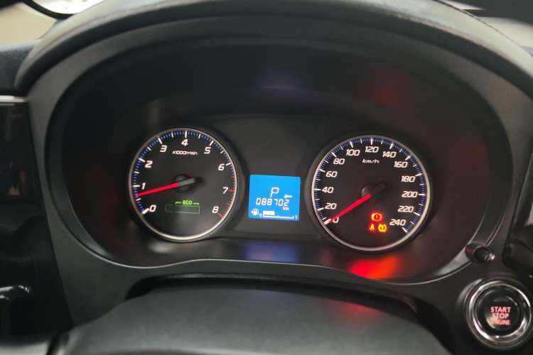 Used Mitsubishi Outlander 2018 2.0L Two-Wheel Drive Glory Edition 5 Seats