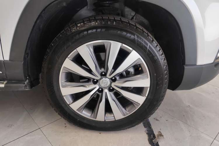 Used Changan CS95 2017 2.0T Two-Wheel Drive Zhitu Edition
