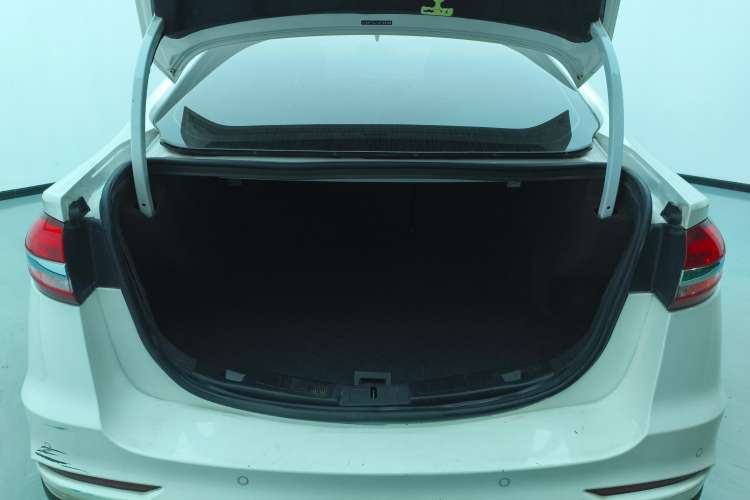 Used Ford Mondeo 2018 EcoBoost 180 Smart Control Fashion Model China V Standard
