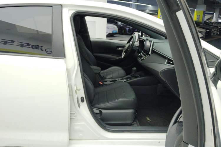 Used Toyota Levin 2022 185T CVT Luxury Edition
