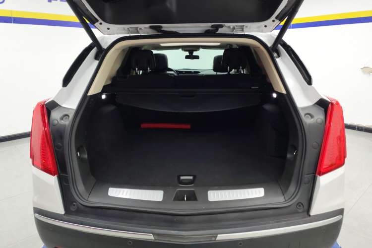 Used Cadillac XT5 2018 25T Luxury Model