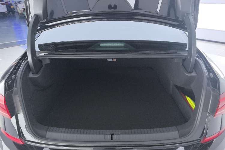 Used Volkswagen Passat New Energy 2023 430 PHEV Hybrid Elite Edition
