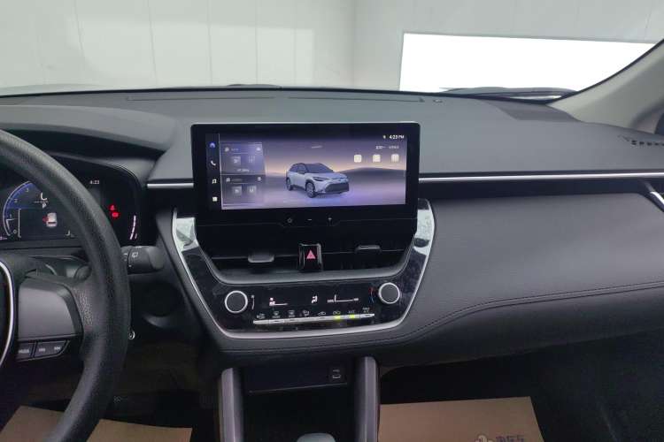 Used Toyota FRONTLANDER 2023 2.0L CVT Elite Edition
