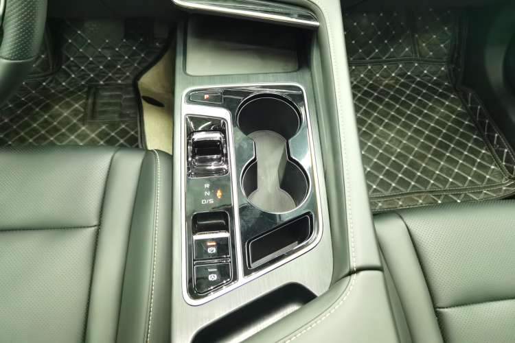 Used Bestune B70 2024 Dragon Edition 1.5T Leading Model
