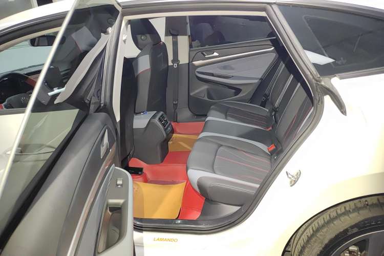 Used Volkswagen Lamando 2024 Lavida L 280TSI DSG Spicy Edition
