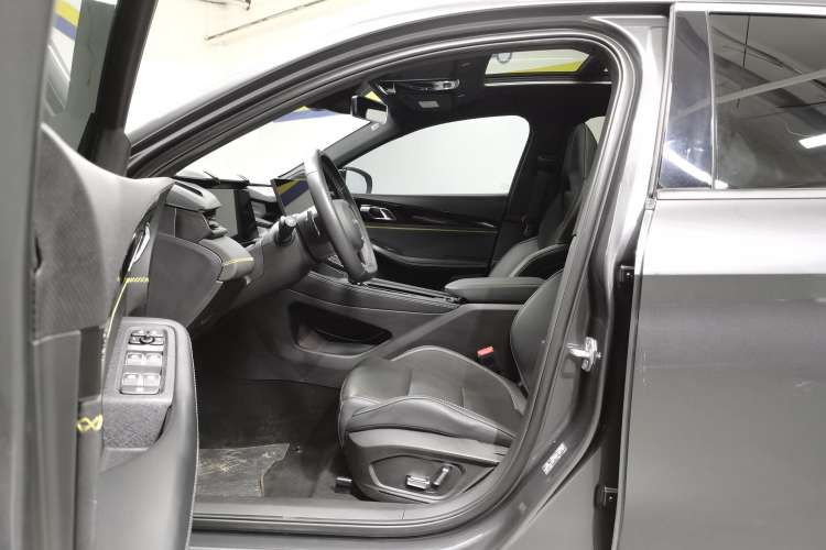 Used Lynk & Co 03 2023 1.5TD DCT JingPro
