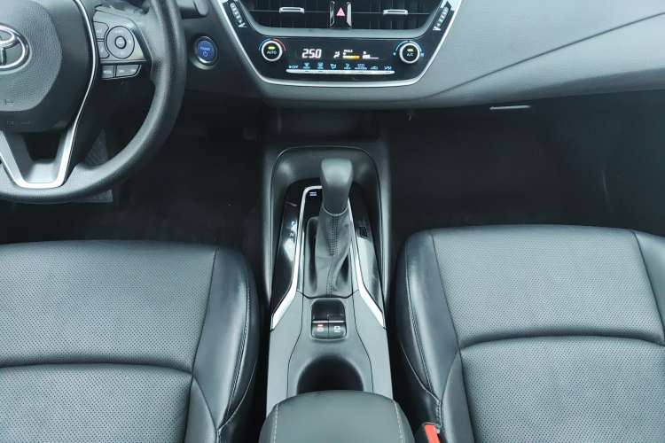 Used Toyota Levin 2021 Dual-Engine 1.8H E-CVT Luxury Edition
