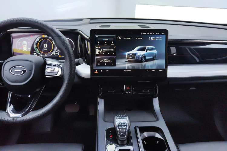 Used GAC Trumpchi GS8 2022 Double-Energy Series 2.0TM Four-Wheel Drive Premium Edition (7 Seats)
