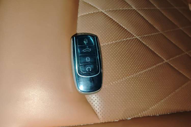 Used Chery Tiggo 8 PLUS 2021 290TGDI DCT Luxury Edition 6-Seater
