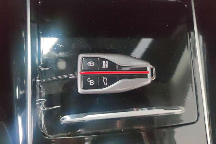 Used Hongqi HS5 2022 Revised Version 2.0T Smart Connect Flagship Edition
