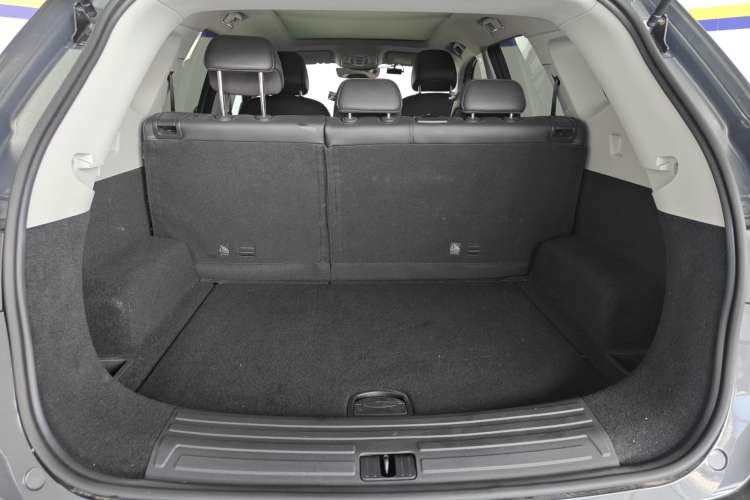 Used Roewe RX5 2023 PLUS 330TGI Automatic Trendsetting Smart Edition
