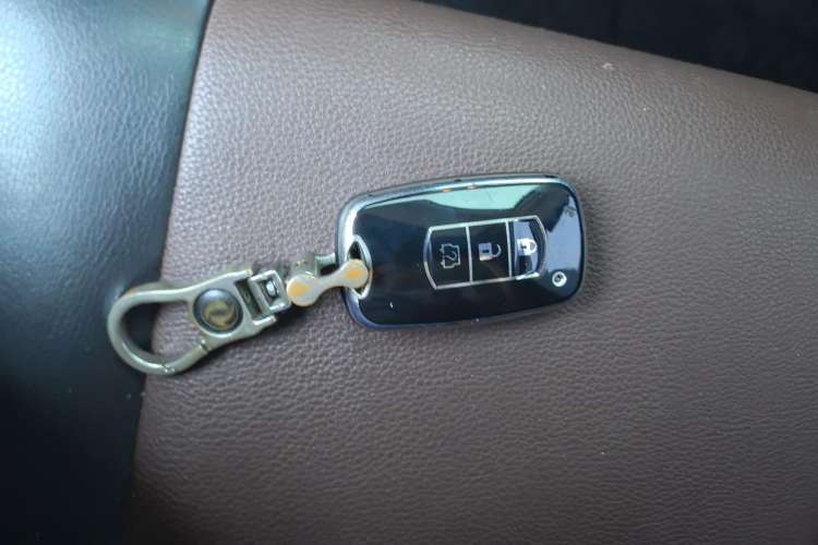 Used Dongfeng Fengon 580 2017 Revised Version 1.5T CVT Luxury Edition
