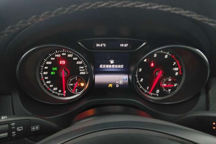 Used Mercedes-Benz GLA 2018 GLA 200 Fashion Model
