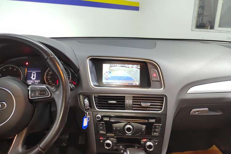 Used Audi Q5 2015 40 TFSI Technology Edition
