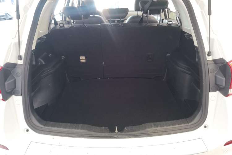 Used Haval H6 2021 Sport Edition 1.5T Automatic Elite Smart Connectivity Model with Hexagonal Grille
