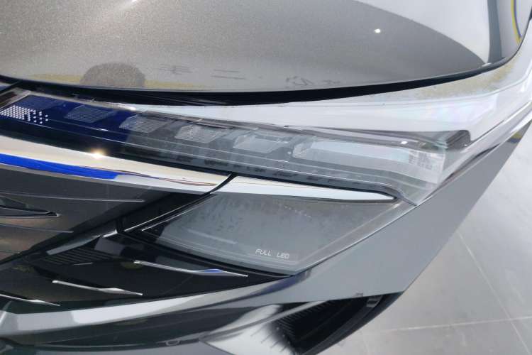 Used Oshan Z6 2022 Blue Whale 1.5T DCT Smart Edition
