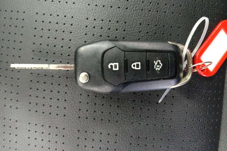 Used Ford Escort 2015 1.5L Automatic Fashion Model
