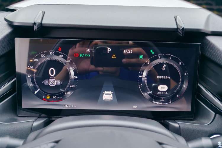 Used Lynk & Co 03 2023 1.5TD DCT JingPro
