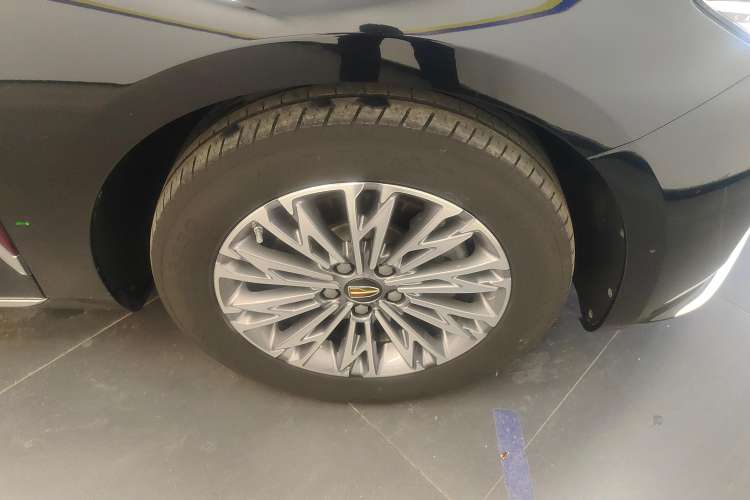 Used Hongqi H5 2023 2.0T Automatic Smart Connect Flagship Edition
