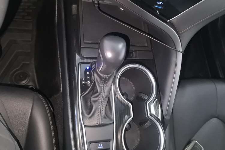 Used Toyota Camry 2021 2.0G Luxury Edition