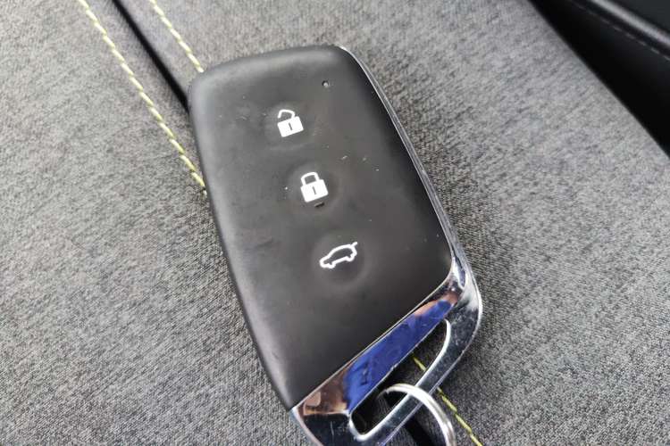 Used Baojun RM-5 2019 1.5T CVT Elite Version with 24-Hour Online Service 7 Seats
