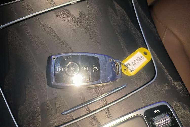 Used Mercedes-Benz E-Class 2020 Restyled E 300 L Sporty and Stylish Edition