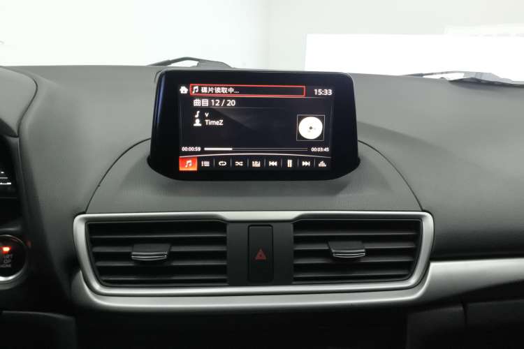 Used Mazda Mazda 3 Axela 2017 Sedan 1.5L Automatic Luxury Model Emission Standard China V
