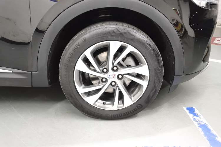 Used Buick Envision 2023 Encore S 552T Two-Wheel Drive Luxury Model
