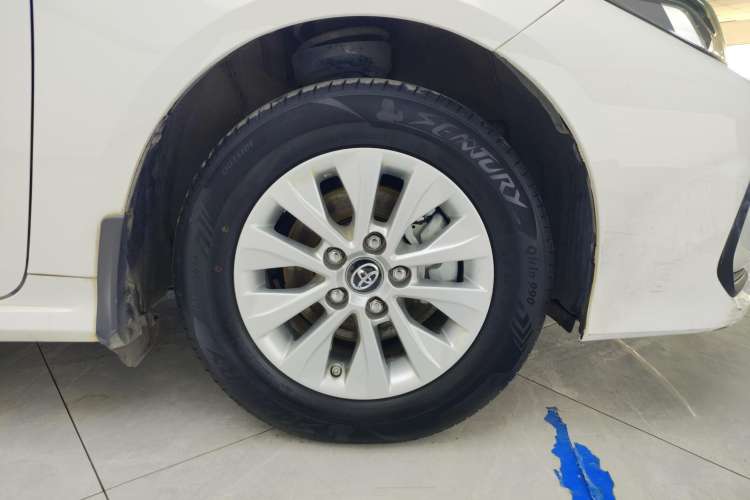 Used Toyota Corolla 2022 Dual-Motor 1.8L E-CVT Pioneer Edition
