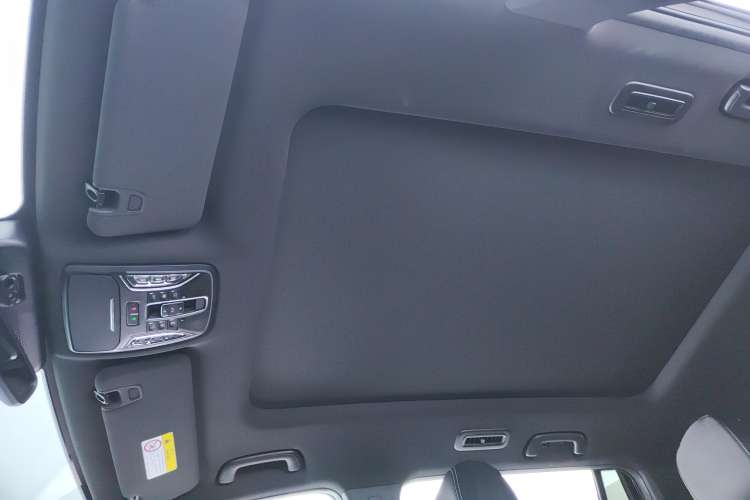 Used GAC Trumpchi GS8 2022 LINGHANG Series 2.0 TGDI Two-Wheel-Drive Luxury Edition (7 Seats)
