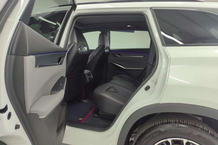 Used Changan CS75 PLUS 2022 2nd Generation 1.5T Automatic Prestige Version
