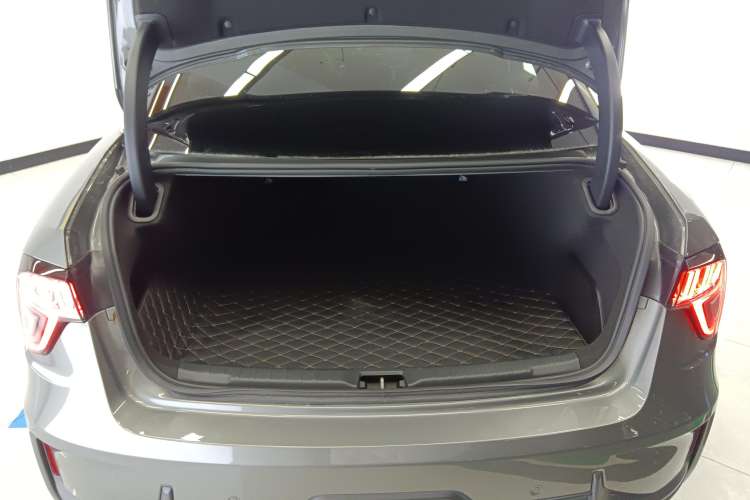 Used Lynk & Co 03 2022 1.5TD DCT JingPro
