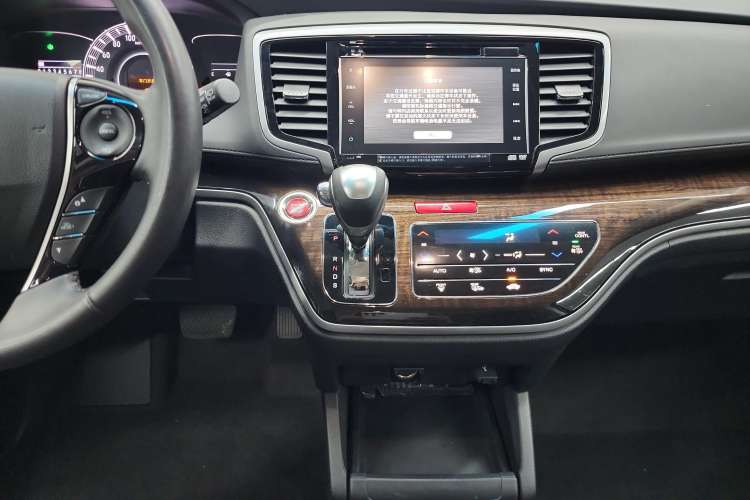 Used Honda Odyssey 2017 2.4L Supreme Edition
