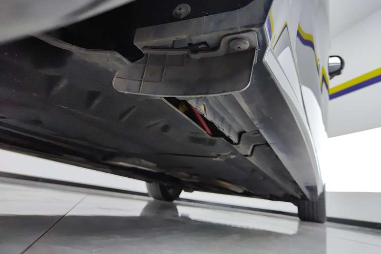 Used Jaguar XFL 2023 XFL 2.0T P250 Two-Wheel-Drive Elite Sport Edition
