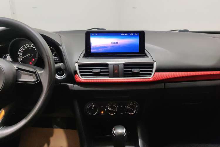 Used Mazda Mazda 3 Axela 2017 Sedan 1.5L Automatic Comfort Model Emission Standard China V