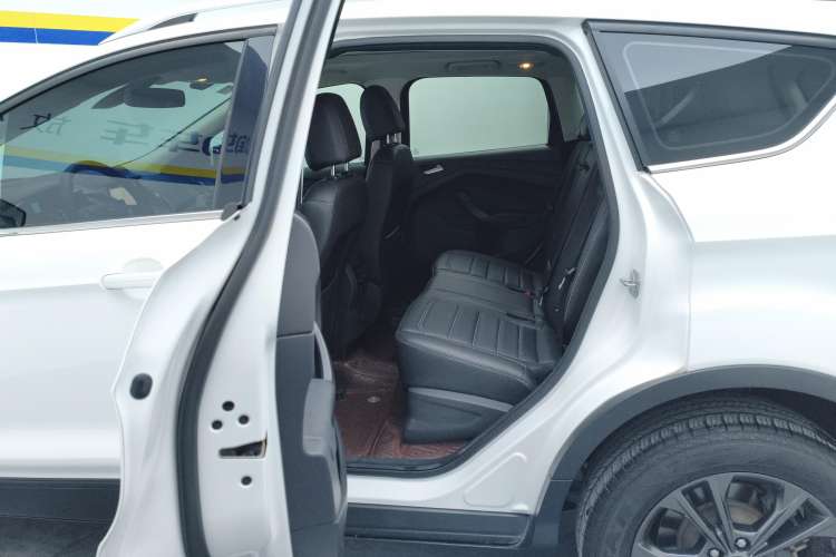 Used Ford Kuga 2019 EcoBoost 180 Two-Wheel-Drive Platinum Edition China VI Standard
