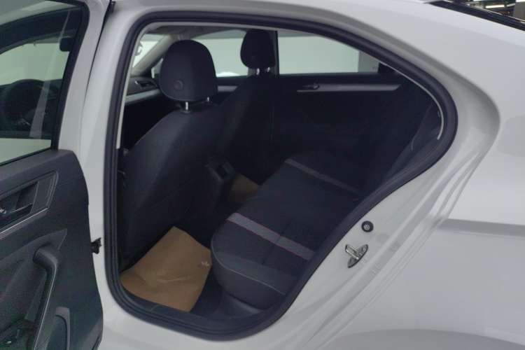 Used Volkswagen Lamando 2021 230TSI DSG Fashion Edition
