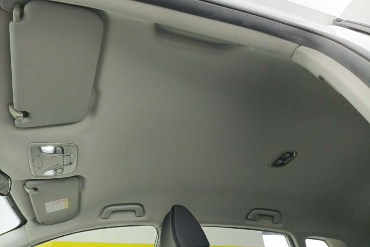 Used Geely Auto Coolray 2023 1.5T DCT Platinum Edition
